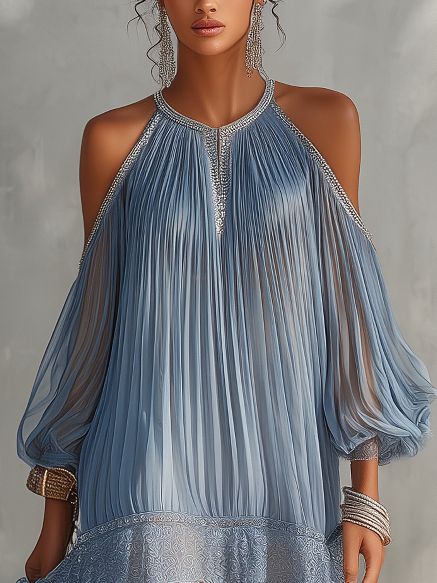 Serna | Vestido mini azul con hombros al aire, fruncido y bajo de encaje