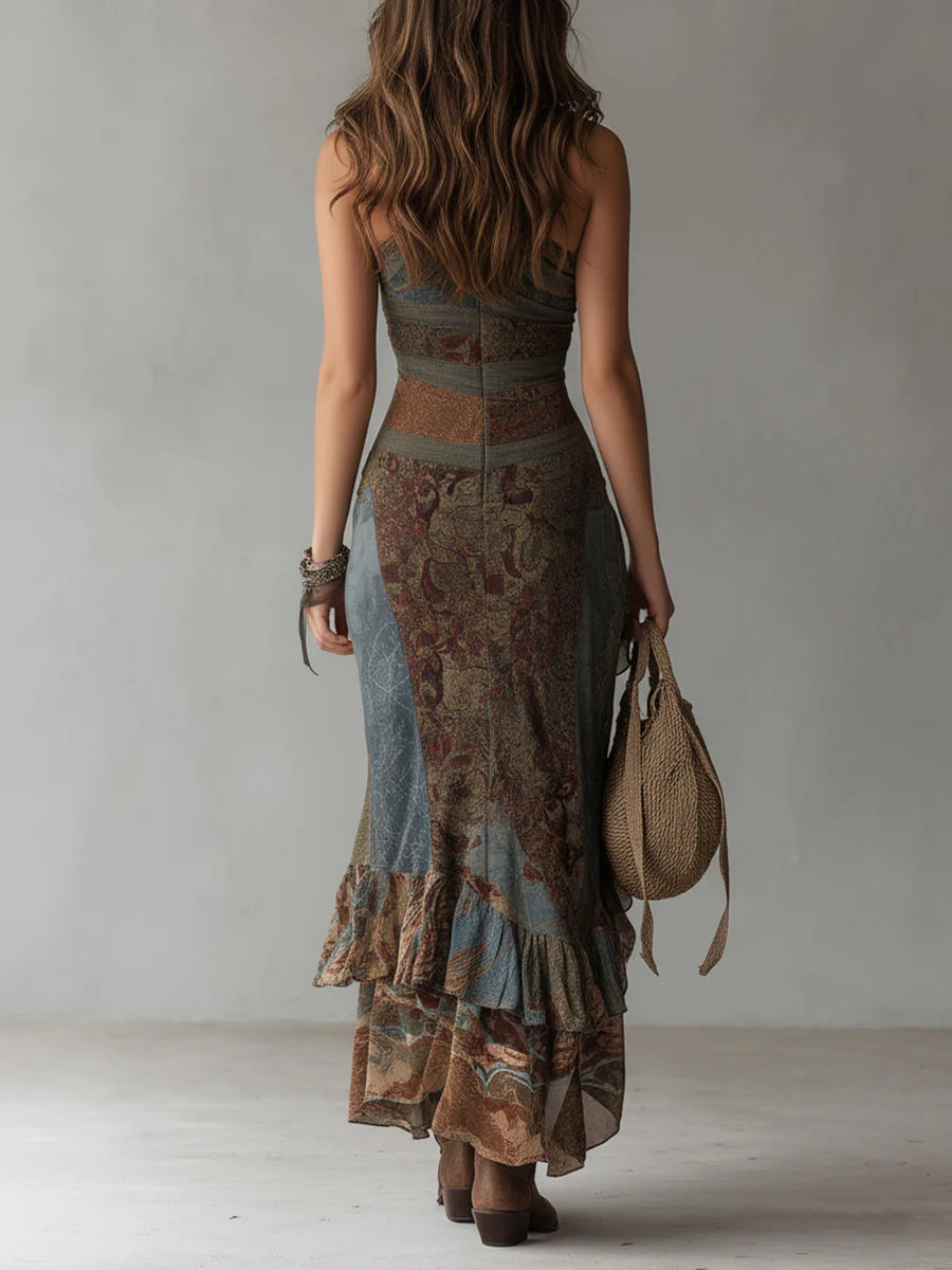 Elena | Vestido largo asimétrico con estampado atrevido y abertura con volantes