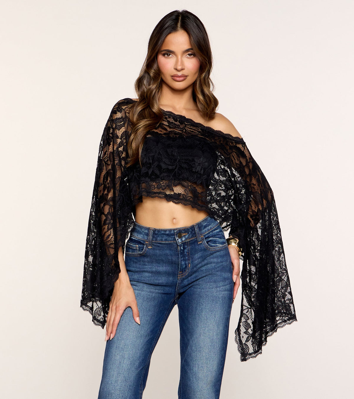 Top Poncho de Encaje Floral Soft Romance