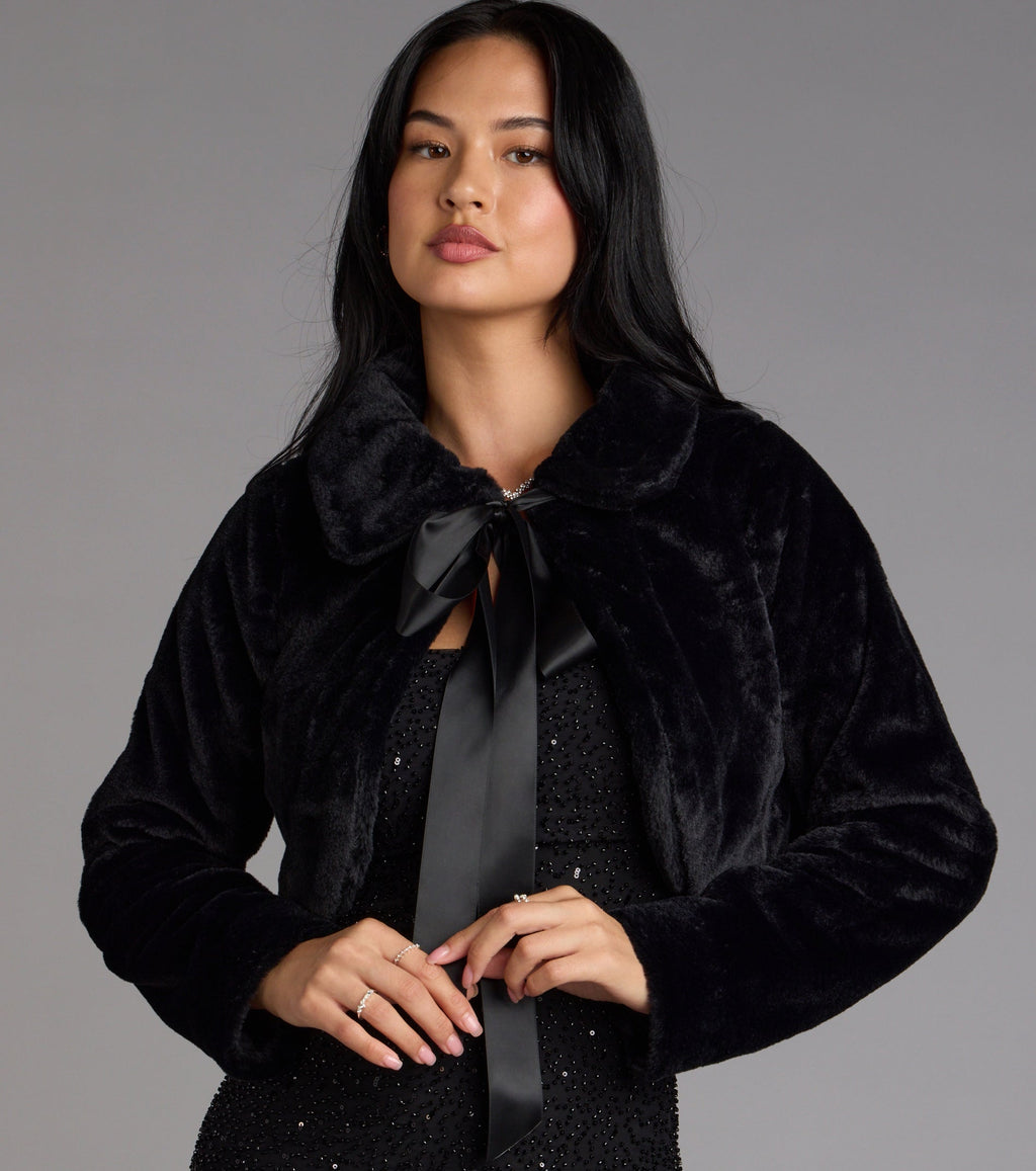 Chaqueta Corta de Pelo Sintético