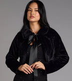 Chaqueta Corta de Pelo Sintético