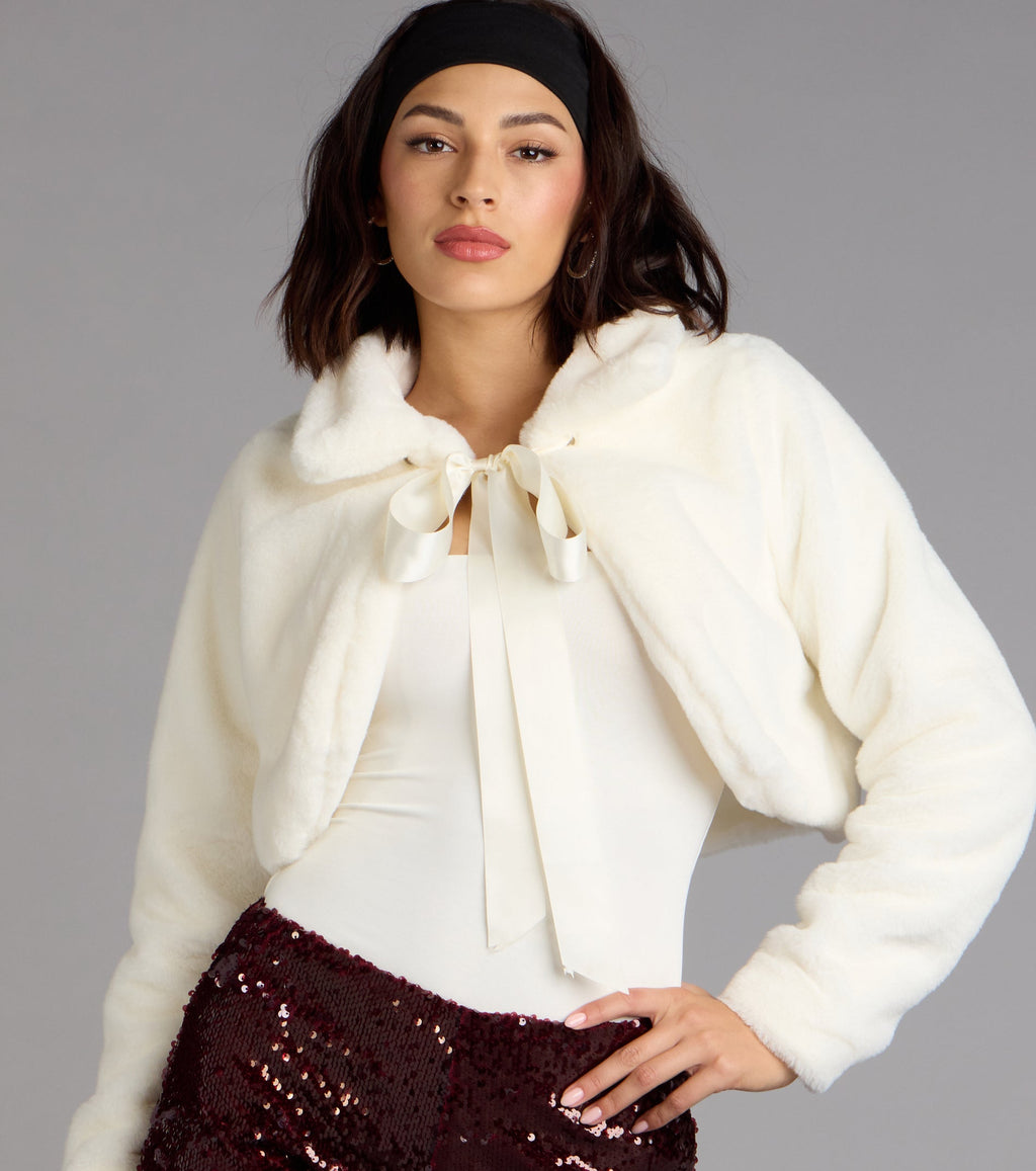 Chaqueta Corta de Pelo Sintético
