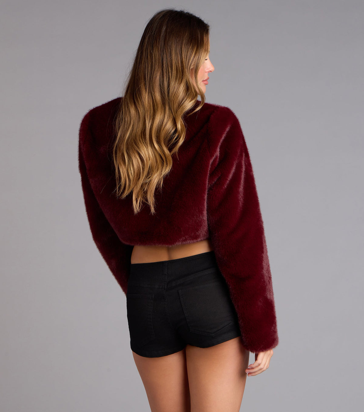 Chaqueta Corta de Pelo Sintético Drama