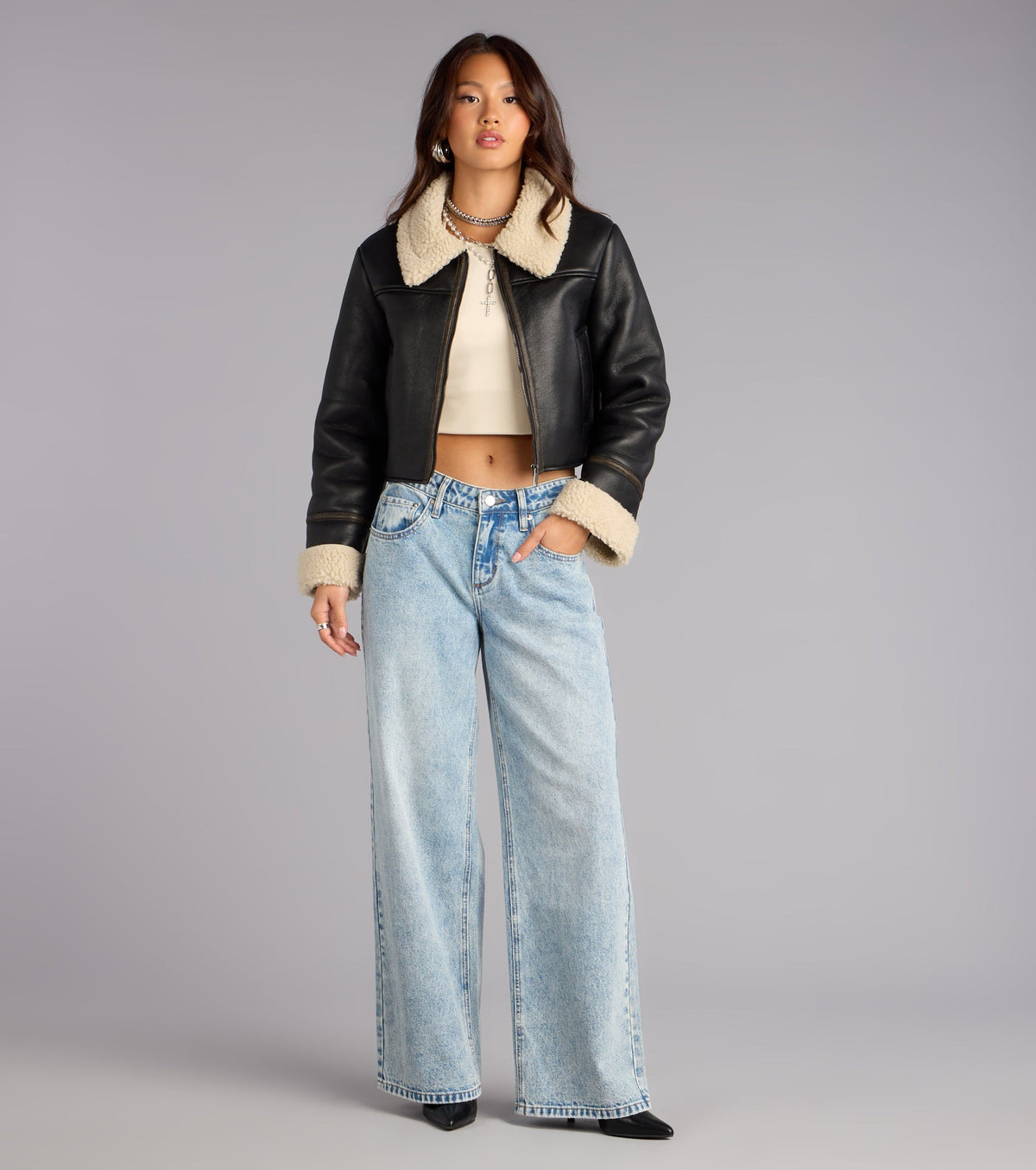 Chaqueta Corta de Cuero Sintético con Forro Girl