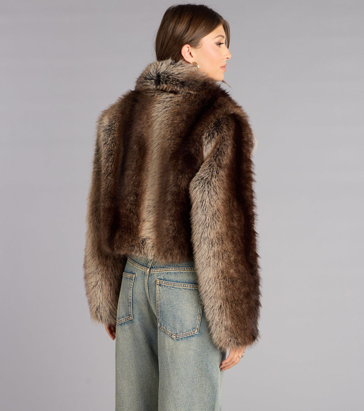 Chaqueta Corta de Pelo Sintético Kiss
