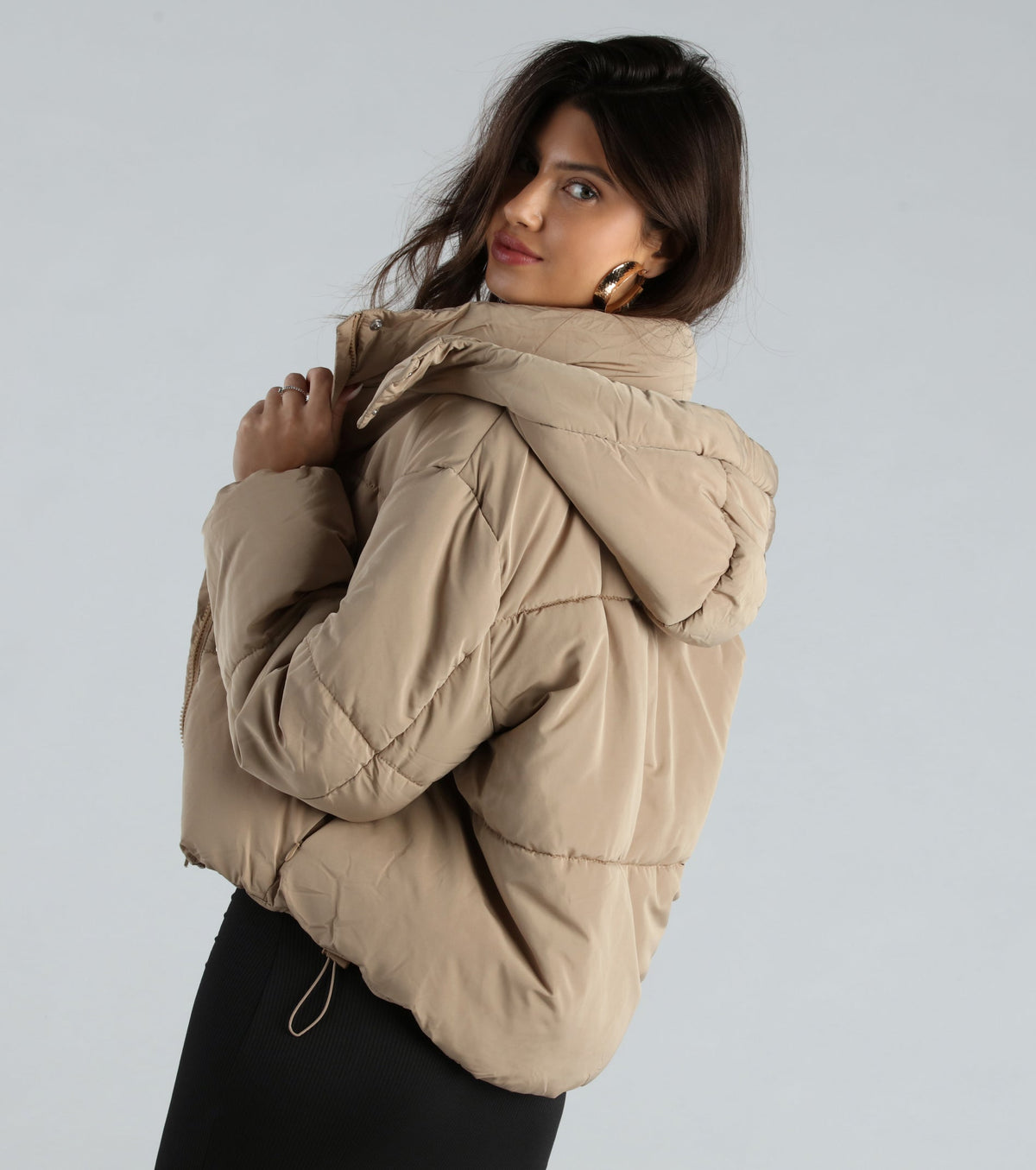 Chaqueta Acolchada con Capucha