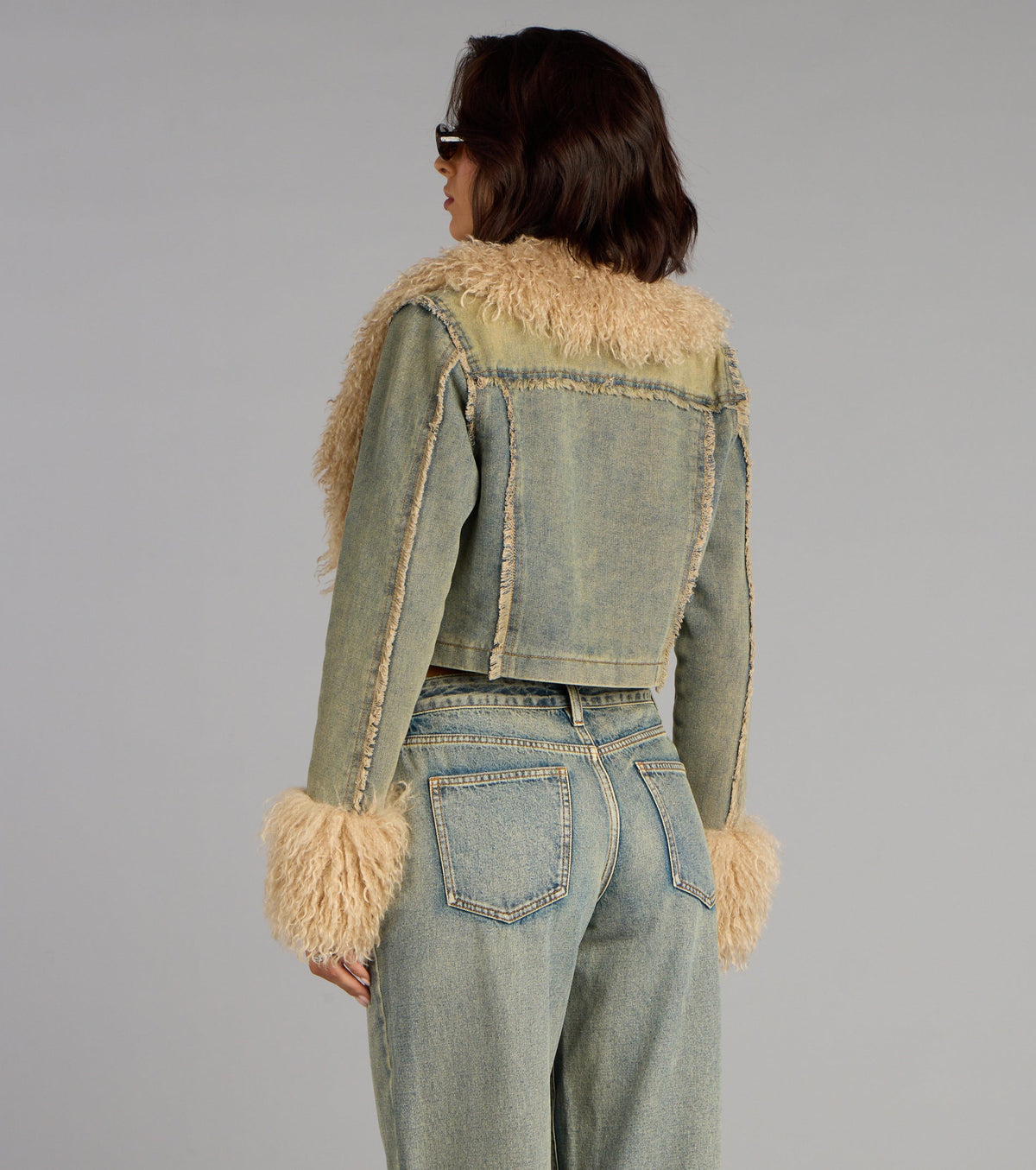 Chaqueta Vaquera Corta con Pelo Sintético Stealer