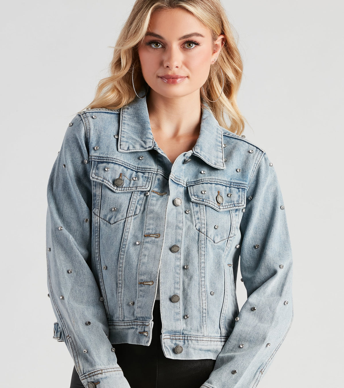 Chaqueta Vaquera con Pedrería Casual Glam