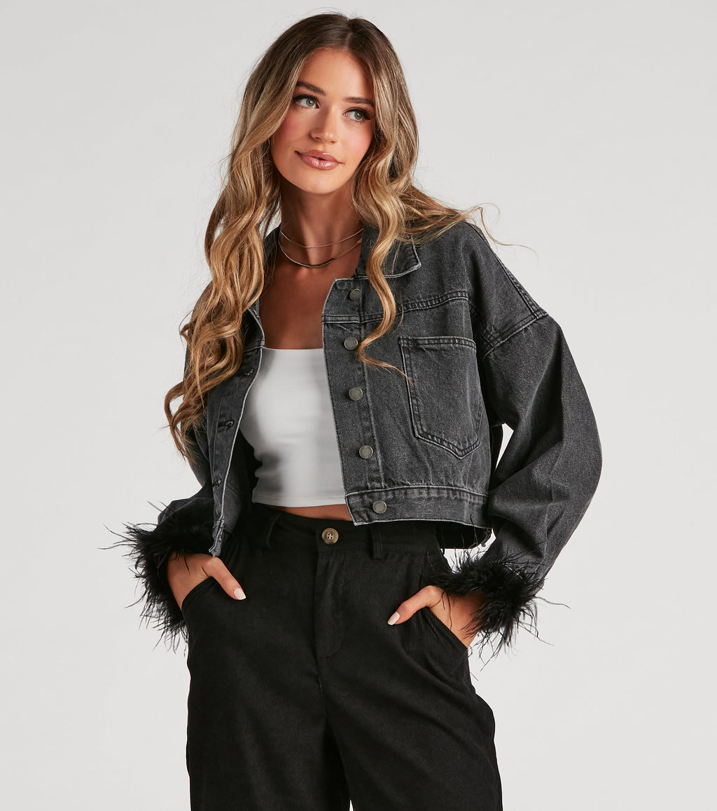 Chaqueta Vaquera Corta con Plumas Marabú