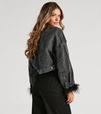 Chaqueta Vaquera Corta con Plumas Marabú
