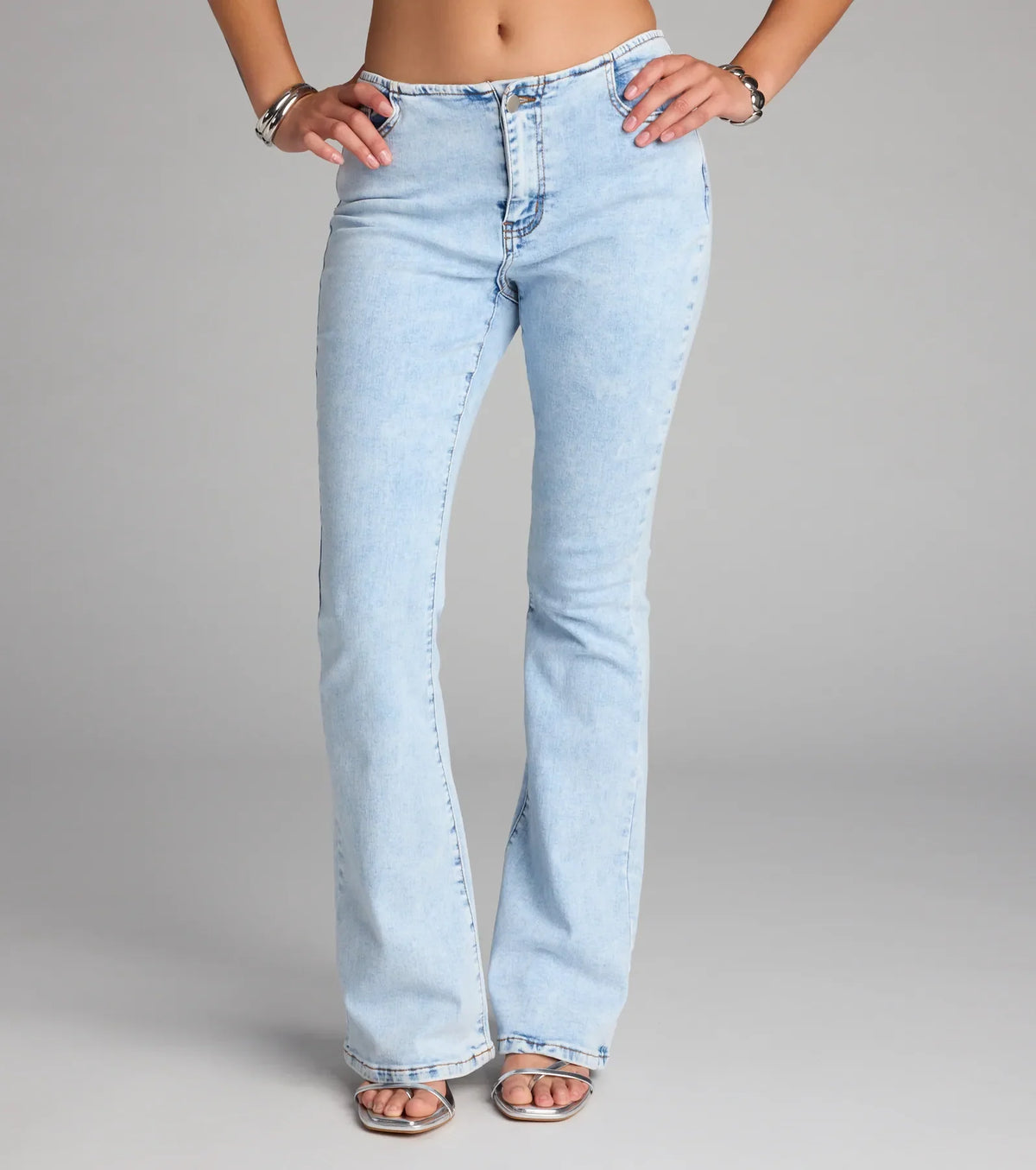 Pantalones Vaqueros Acampanados de Tiro Medio Retro