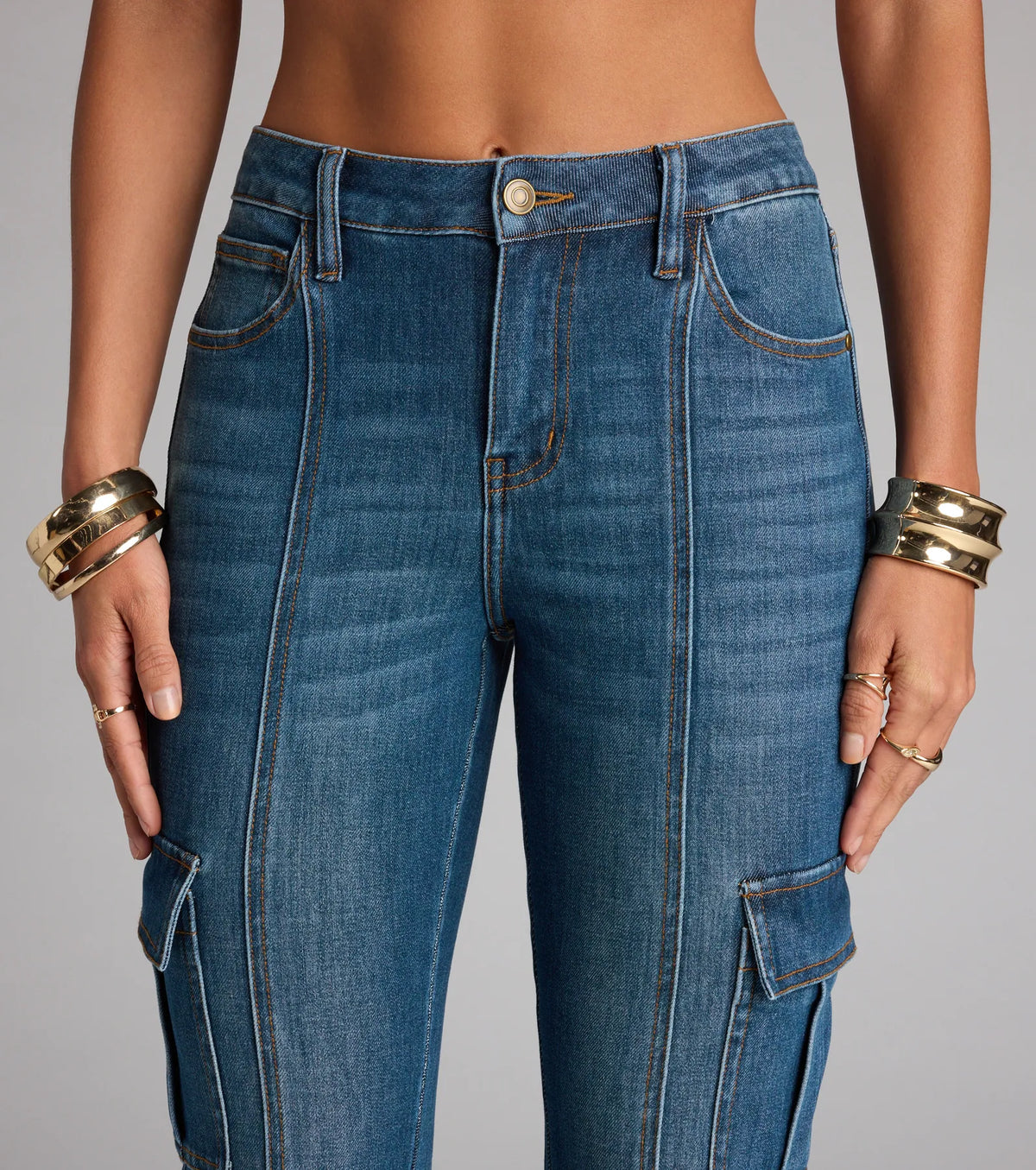 Pantalones Vaqueros Cargo Acampanados de Tiro Medio