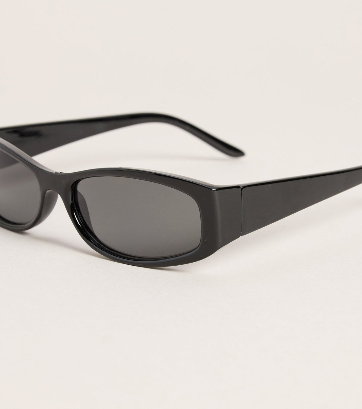 Gafas de Sol Ovaladas No Small Talk