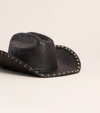 Sombrero Vaquero Edge Appeal con Tachuelas