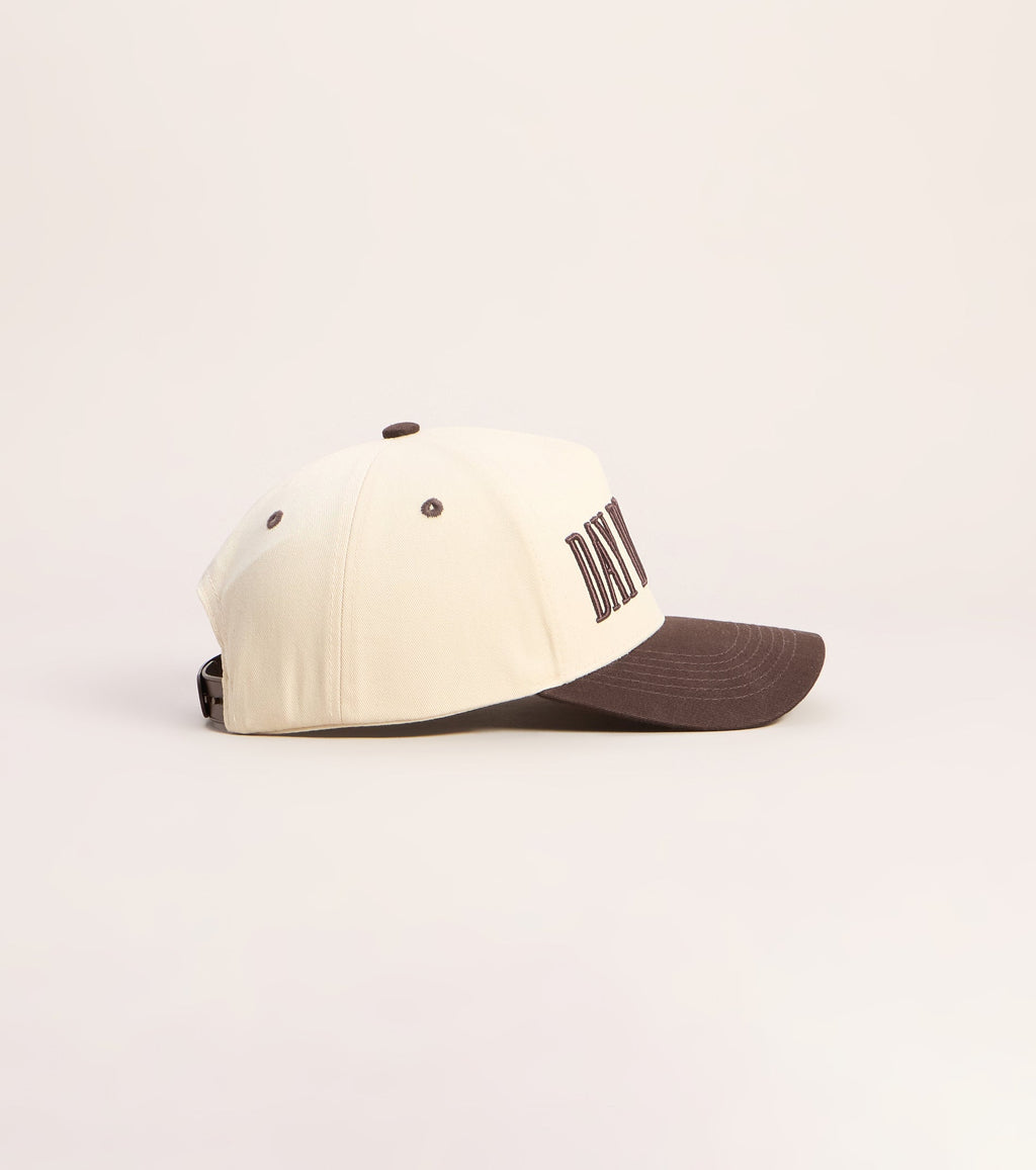 Gorra Trucker Day Drinking