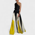 Vestido largo para mujer con un solo hombro, con motivos elegantes y tela fluida