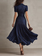 Adriana | Vestido midi de satén con rayas retro