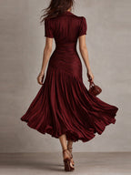 Adriana | Vestido midi de satén con rayas retro