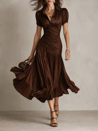 Adriana | Vestido midi de satén con rayas retro