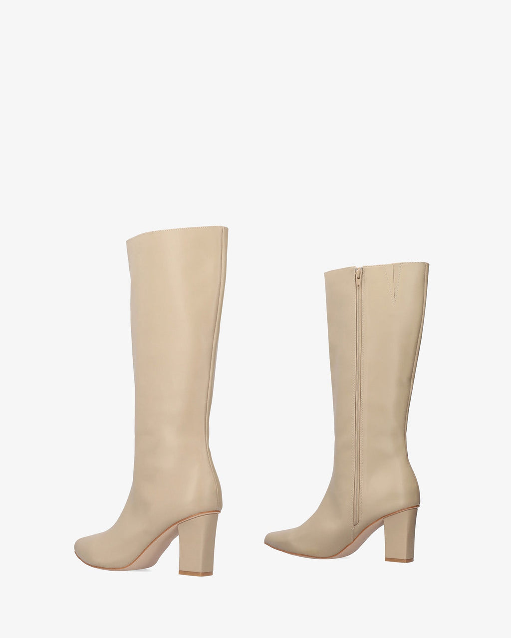 Bota de tacón en beige suave