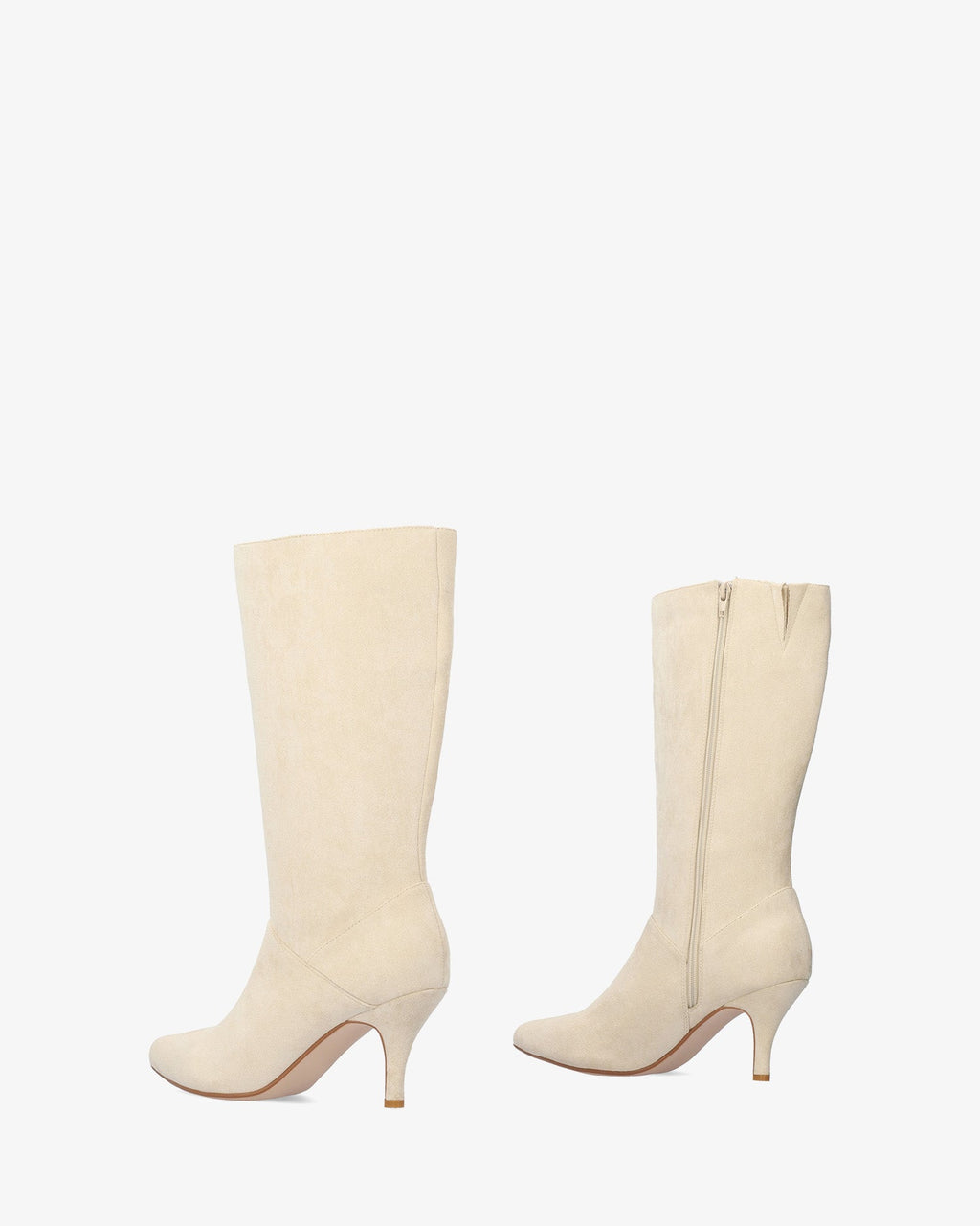 Bota alta en símil ante crema