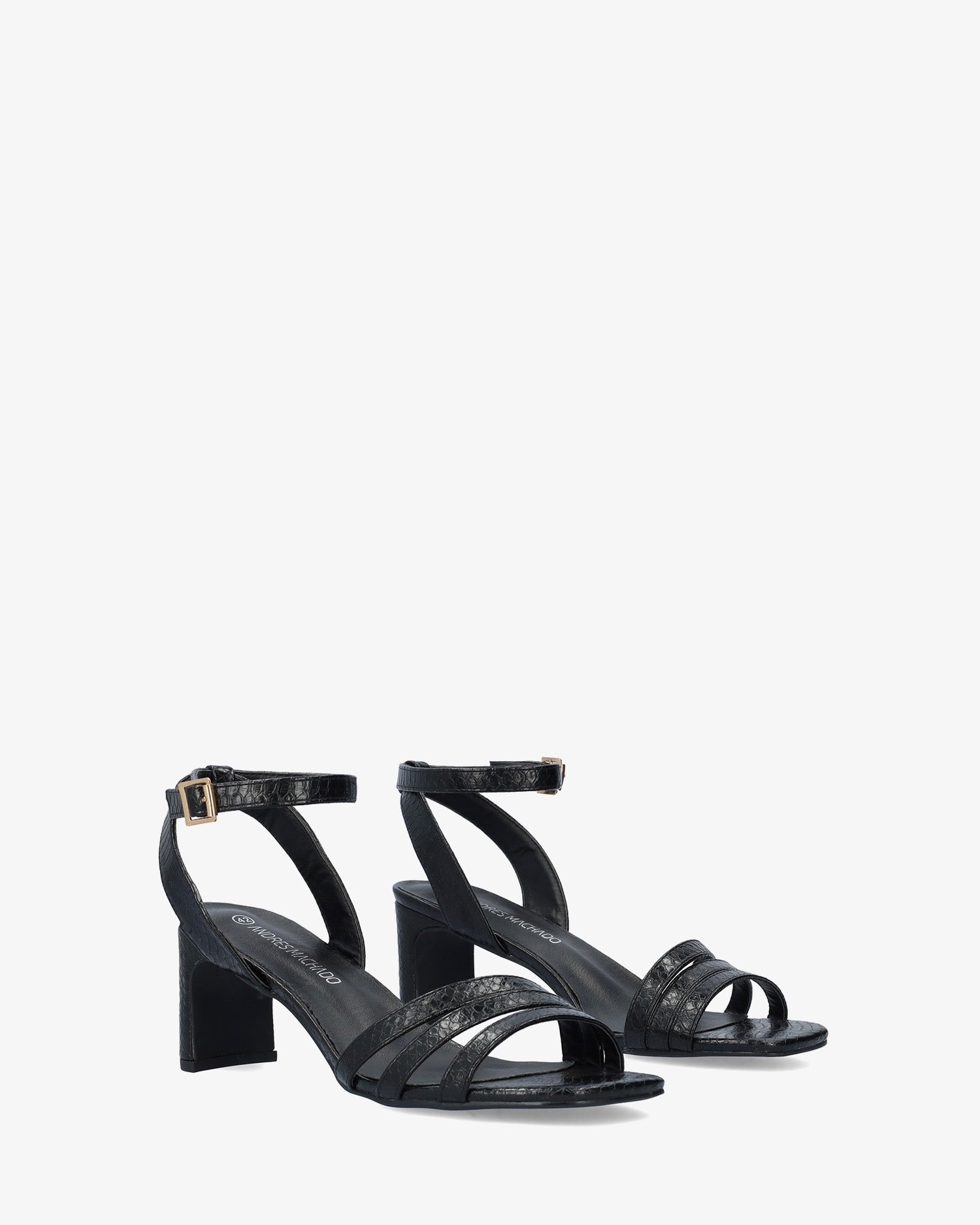Sandalia en soft snake negro con tacón semi-cuadrado