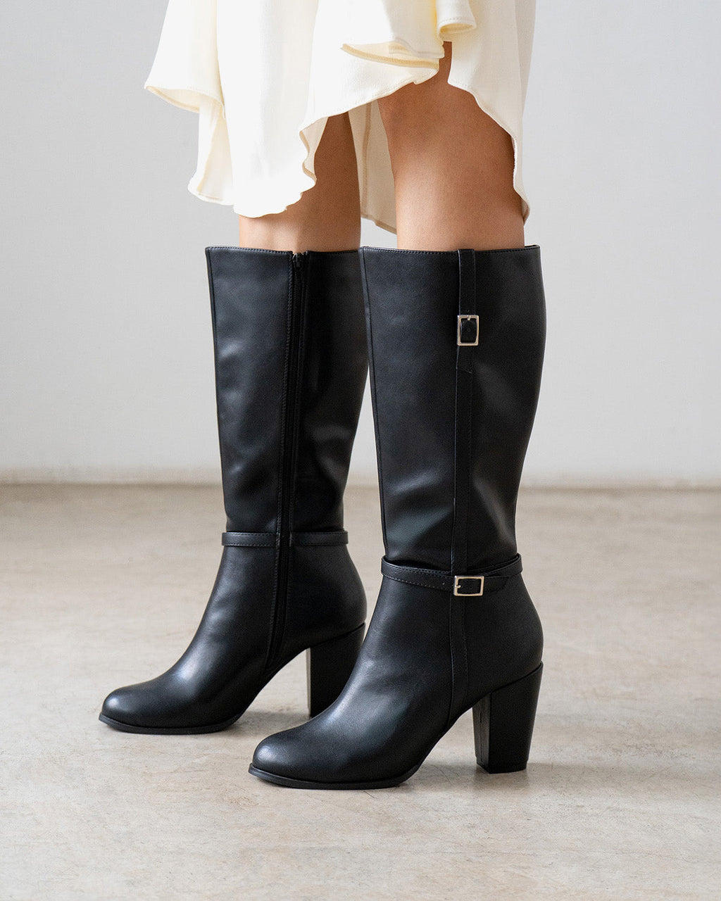 Bota alta en soft negro
