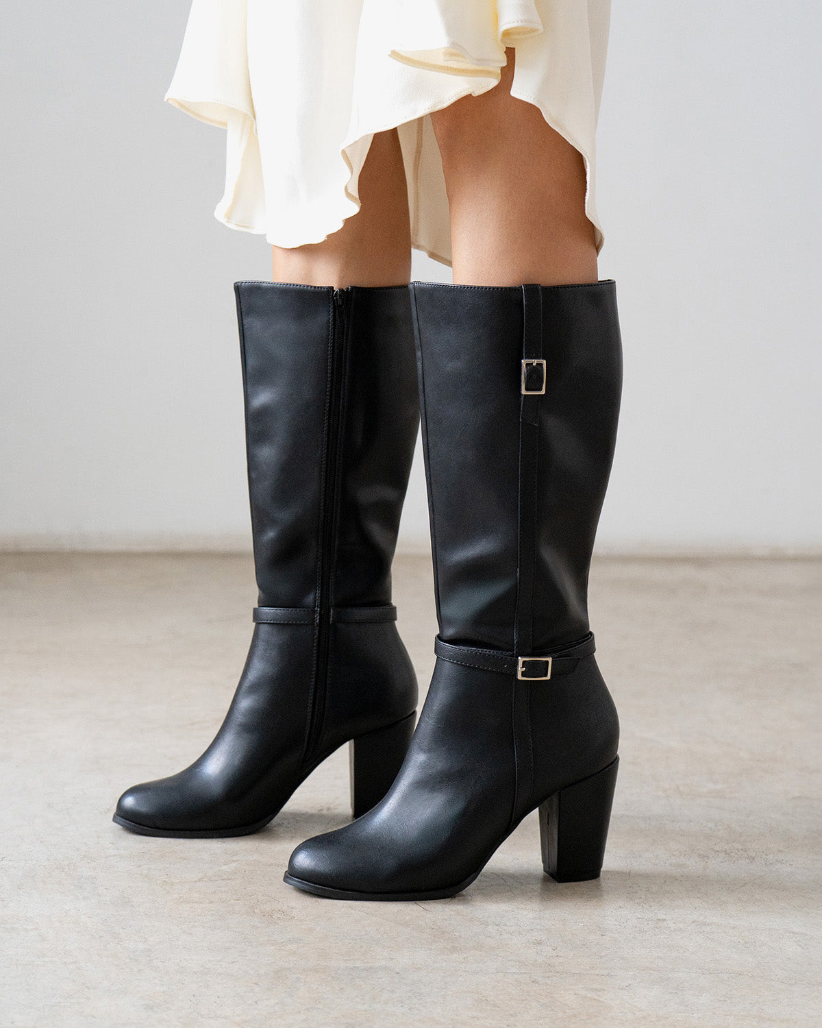 Bota alta en soft negro