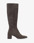 Bota alta en piel de color gris