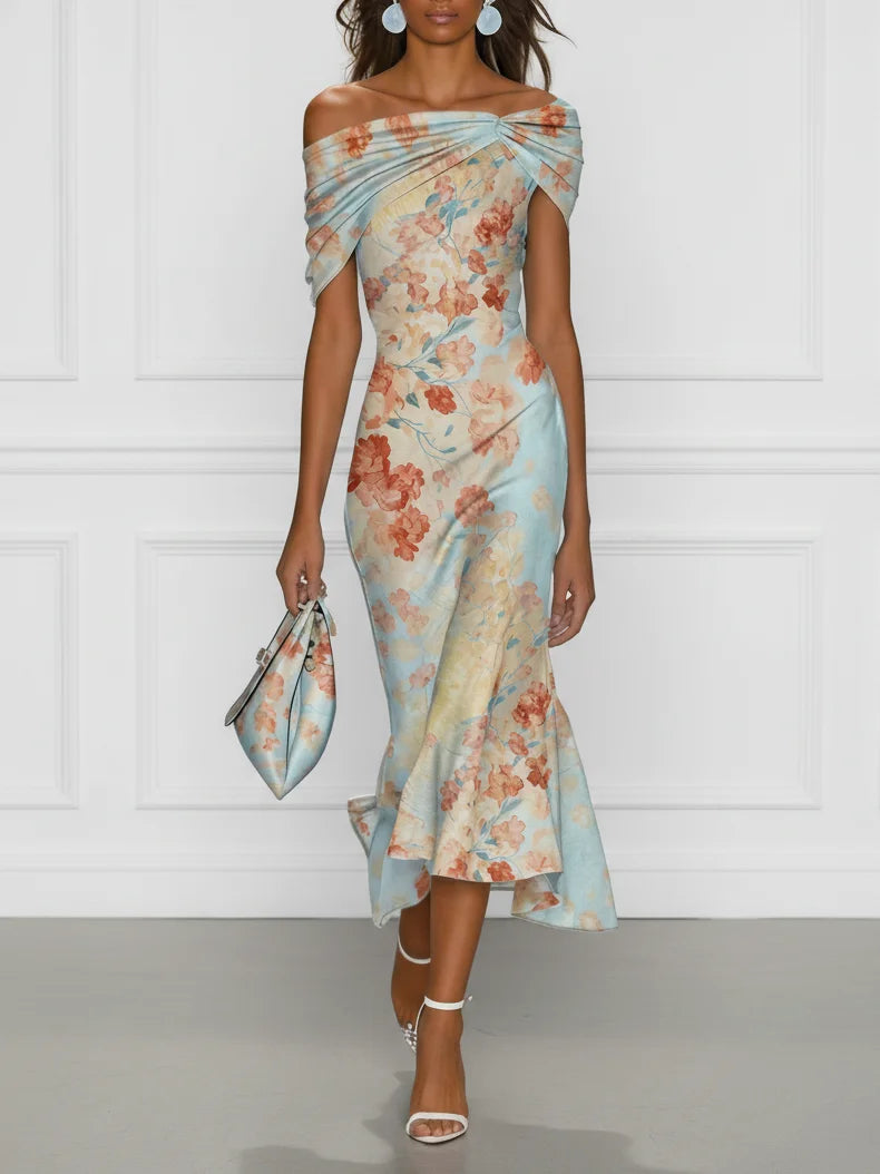 Victoire | Vestido midi de corte sirena con hombros descubiertos y estampado floral azul