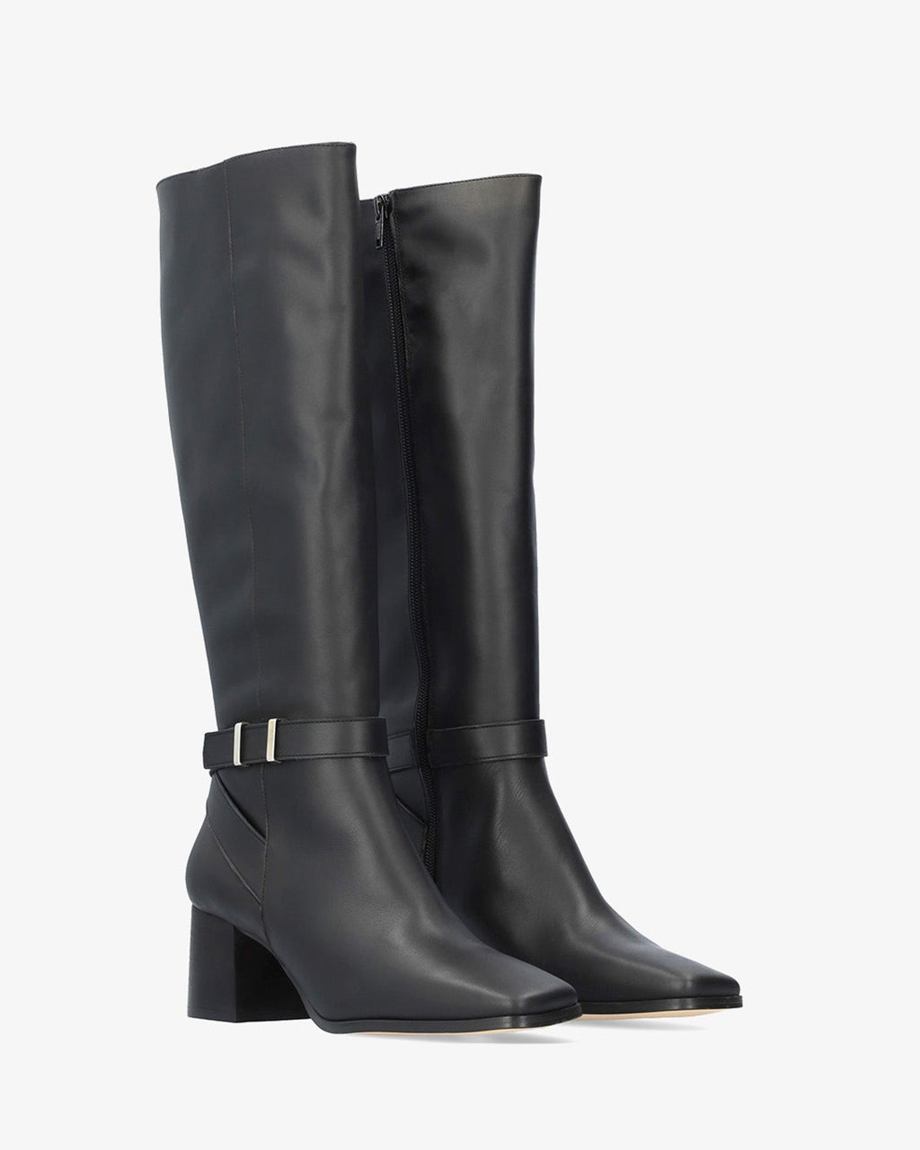 Bota alta en piel negra