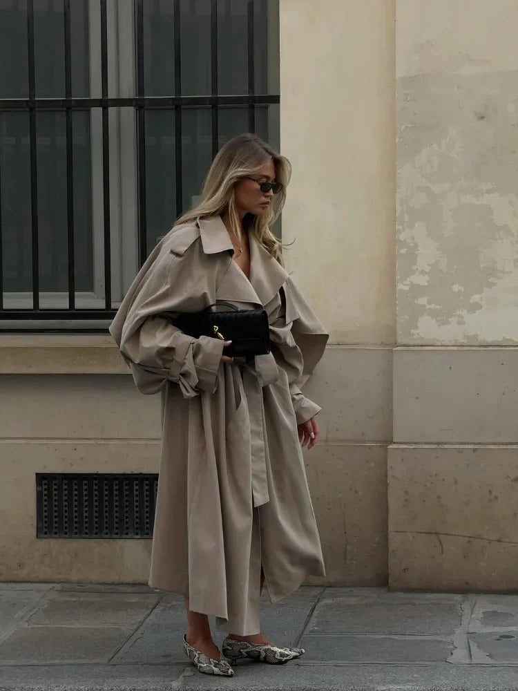 Gabardina larga con cinturón